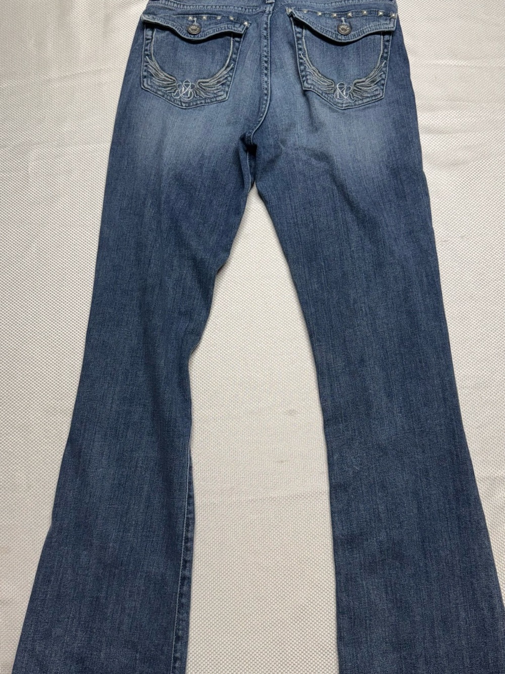 Rock & Republic Indigo Flare Jeans with Embroidered Back Pockets